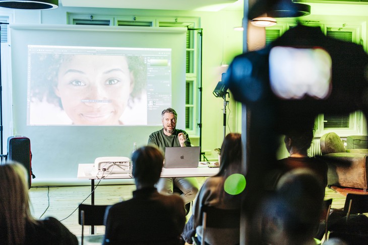 Lichtraum: KI x Bildbearbeitung