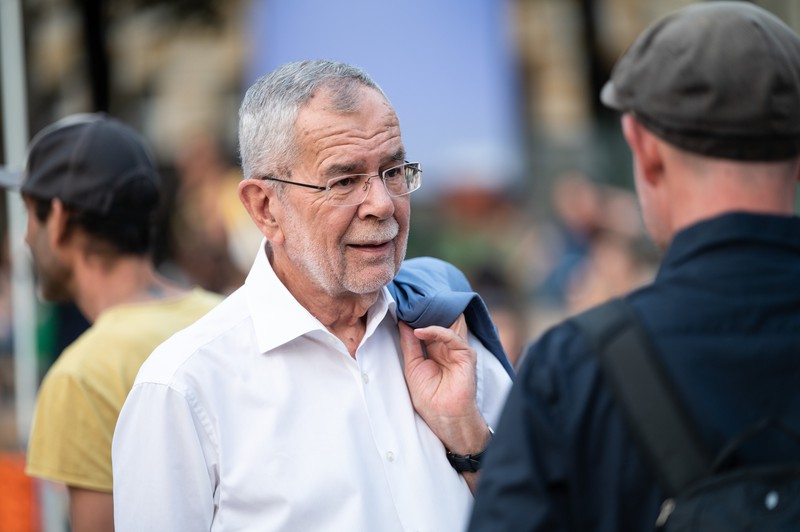 Bundespräsident Van der Bellen zu Besuch in der poolbar in Feldkich